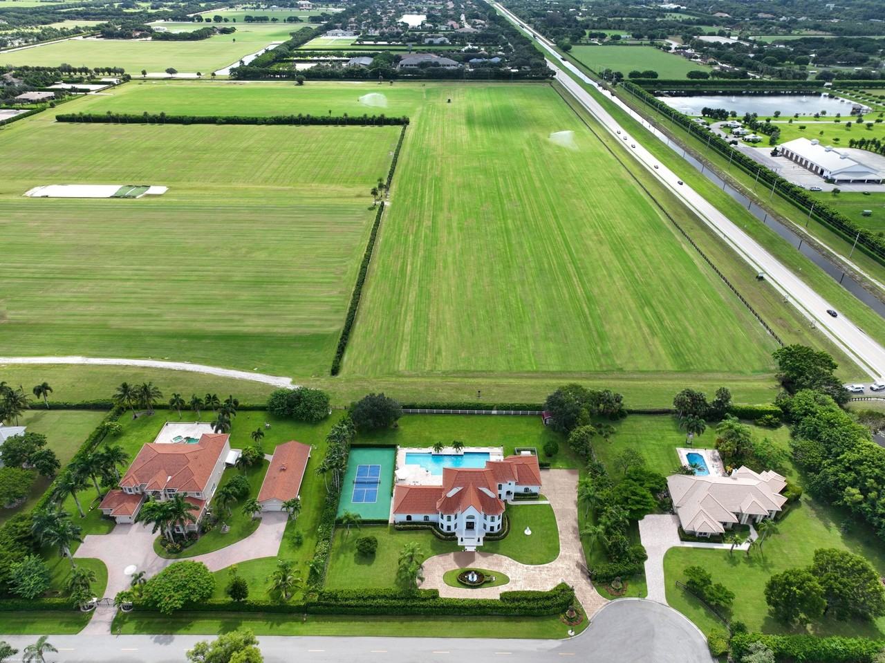 3900 Fieldview Way - Photo 7 of 40