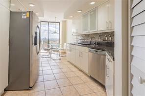 3683 Yacht Club Dr - Photo 2 of 8