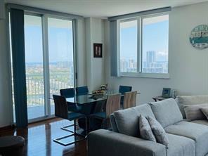 1782 E Hallandale Beach Blvd - Photo 2 of 8