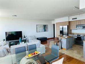 1782 E Hallandale Beach Blvd - Photo 4 of 8