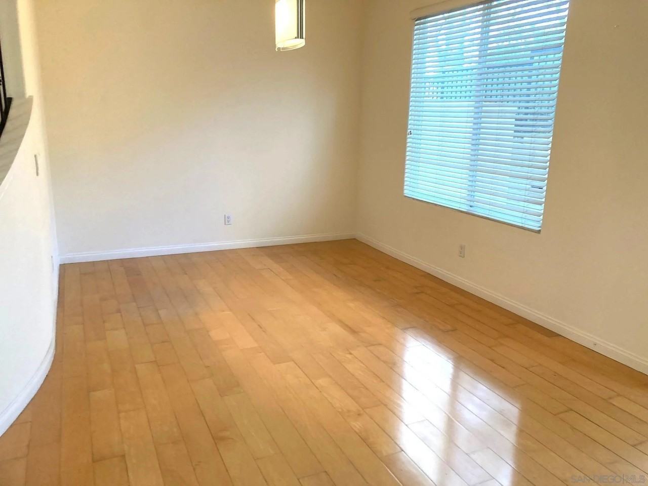 3872 Quarter Mile Drive - Photo 4 of 16