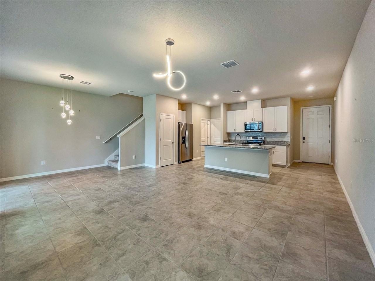 1817 Woodleaf Hammock Court - Photo 2 of 25