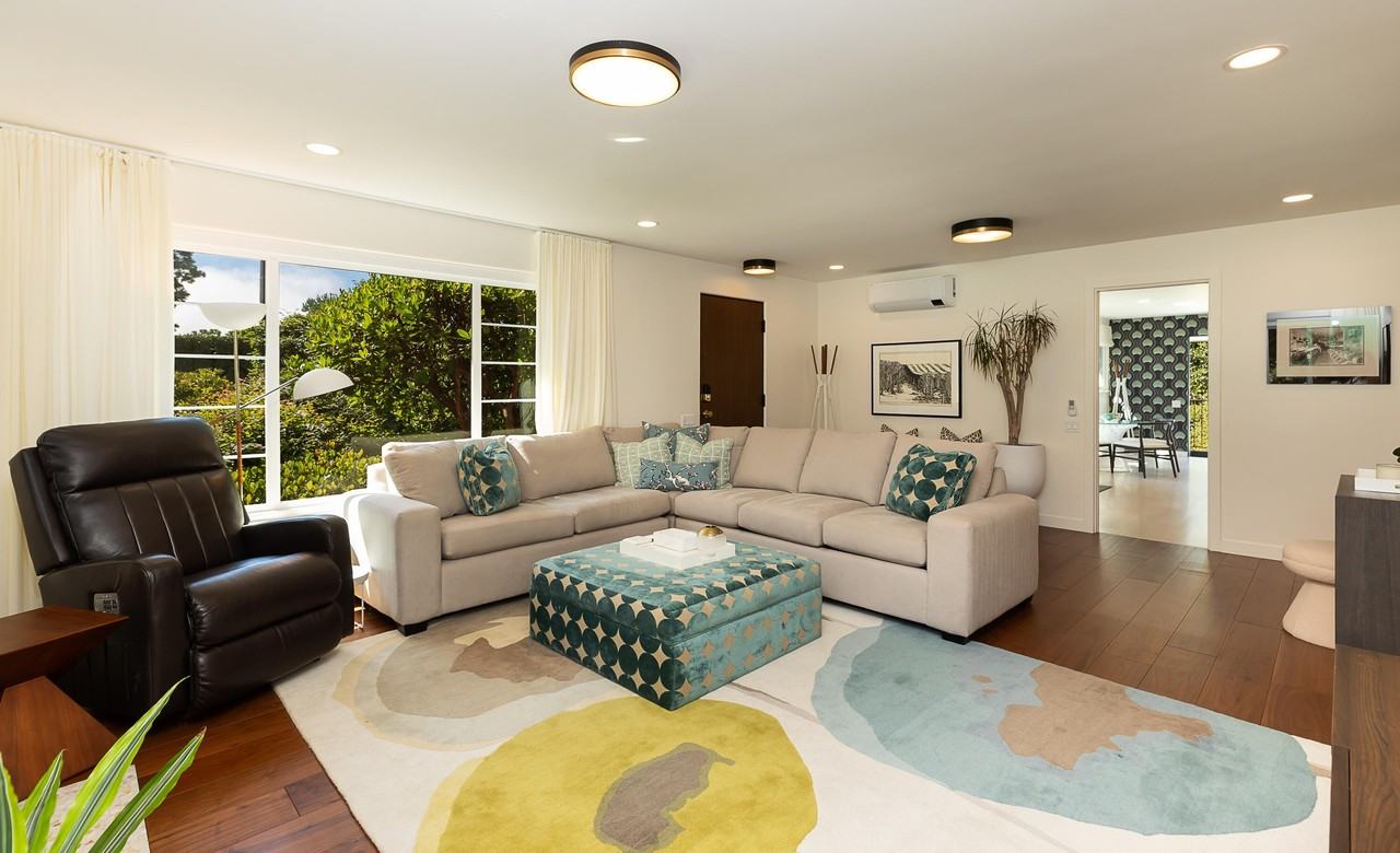 2166 E Valley Rd - Photo 6 of 30