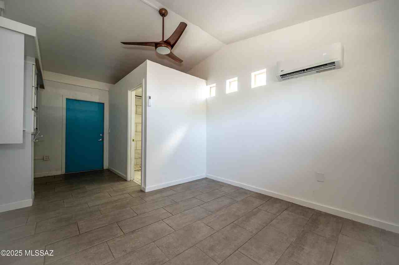 5055 East Baker Street - Photo 4 of 18