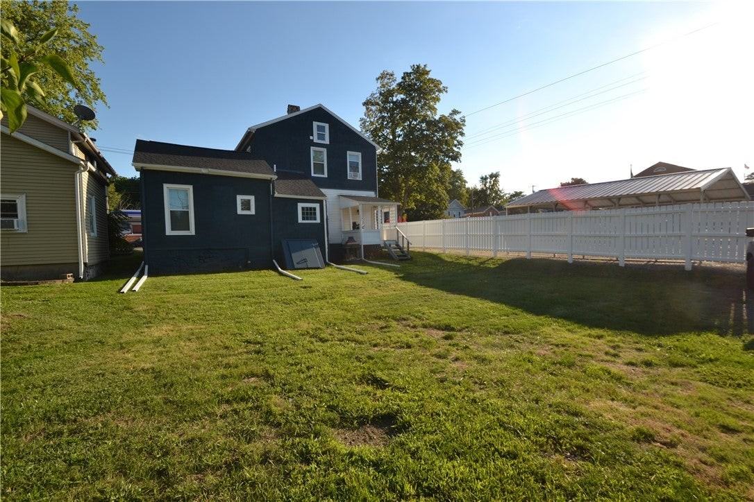 505 E Main St - Photo 4 of 21