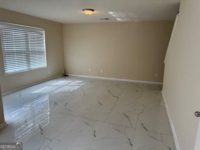 419 Parkside Way - Photo 4 of 23