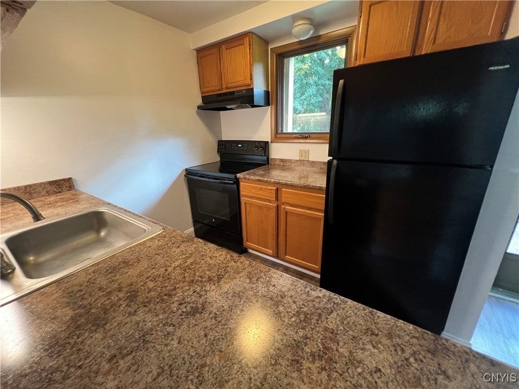 29 Hillside Avenue - Photo 5 of 14