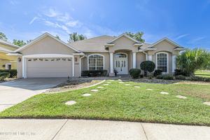 featured image of 2465 Pinehurst Ln