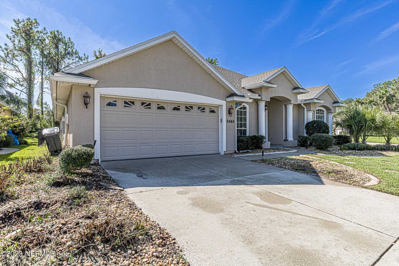 2465 Pinehurst Ln - Photo 2 of 50