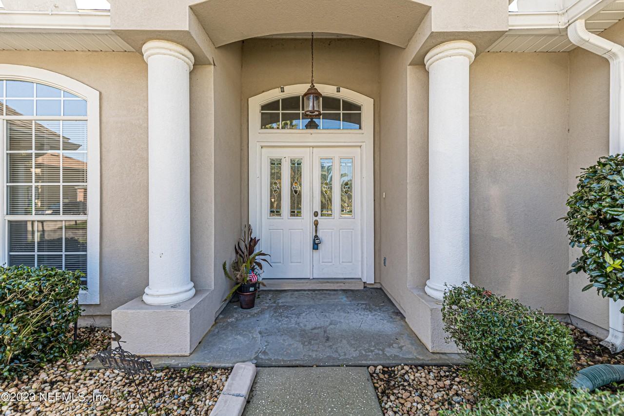 2465 Pinehurst Ln - Photo 5 of 50