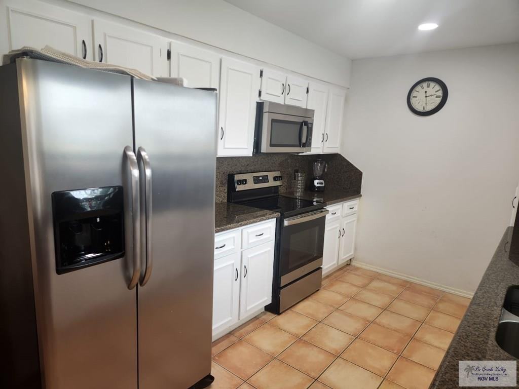 2 Alvarado Ave - Photo 2 of 21