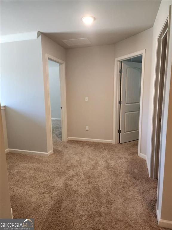 270 Kestrel Cir - Photo 4 of 17