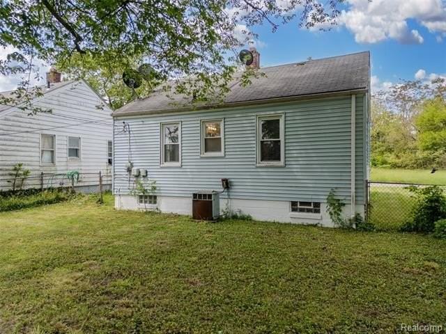 15496 Rockdale St - Photo 5 of 42