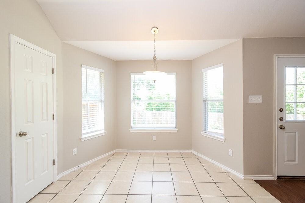 3201 Anysa Ln - Photo 6 of 16