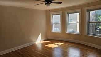 1934 W Estes Ave #1E - Photo 1 of 1