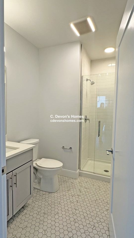 90 Ocean Ave Ocean Ave. - Photo 3 of 9