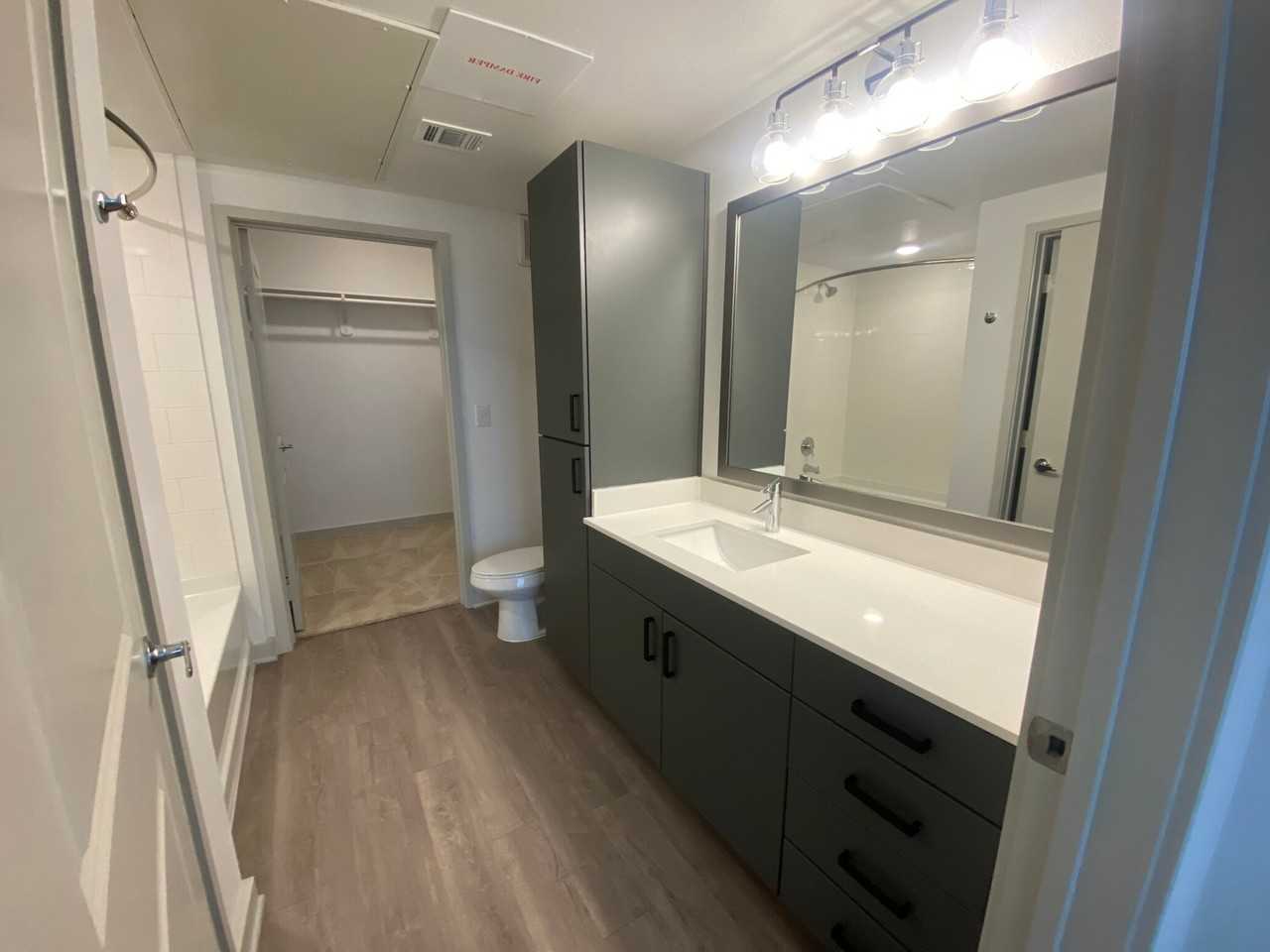 2670 S A W Grimes Blvd #01-157 - Photo 5 of 10