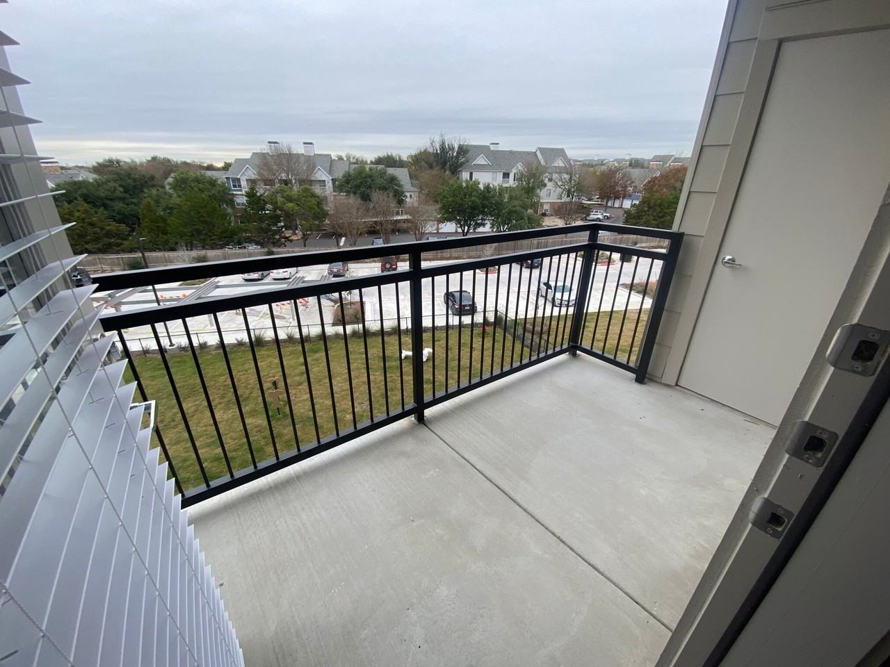 2670 S A W Grimes Blvd #01-157 - Photo 6 of 10