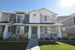 555 N Willow Springs Ave - Photo 1 of 1