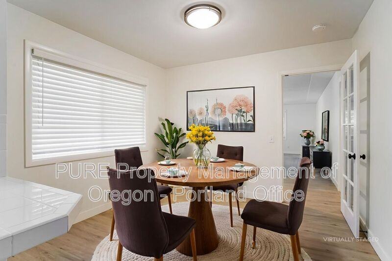 3520 Sw Coronado St - Photo 2 of 19