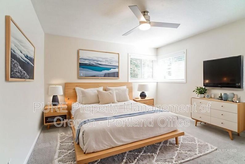 3520 Sw Coronado St - Photo 3 of 19