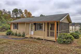 138 Cochran Rd - Photo 1 of 1