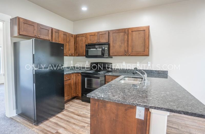 1955 Nw #300 - Photo 3 of 14