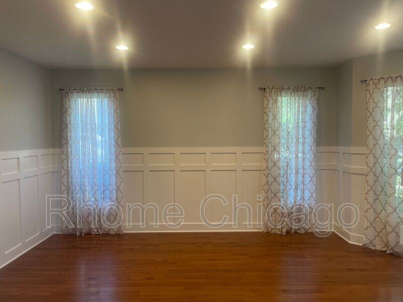 1034 Idaho St - Photo 3 of 50