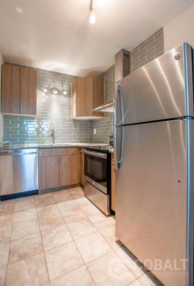 1294 Piedmont Ave Ne #13 - Photo 2 of 10