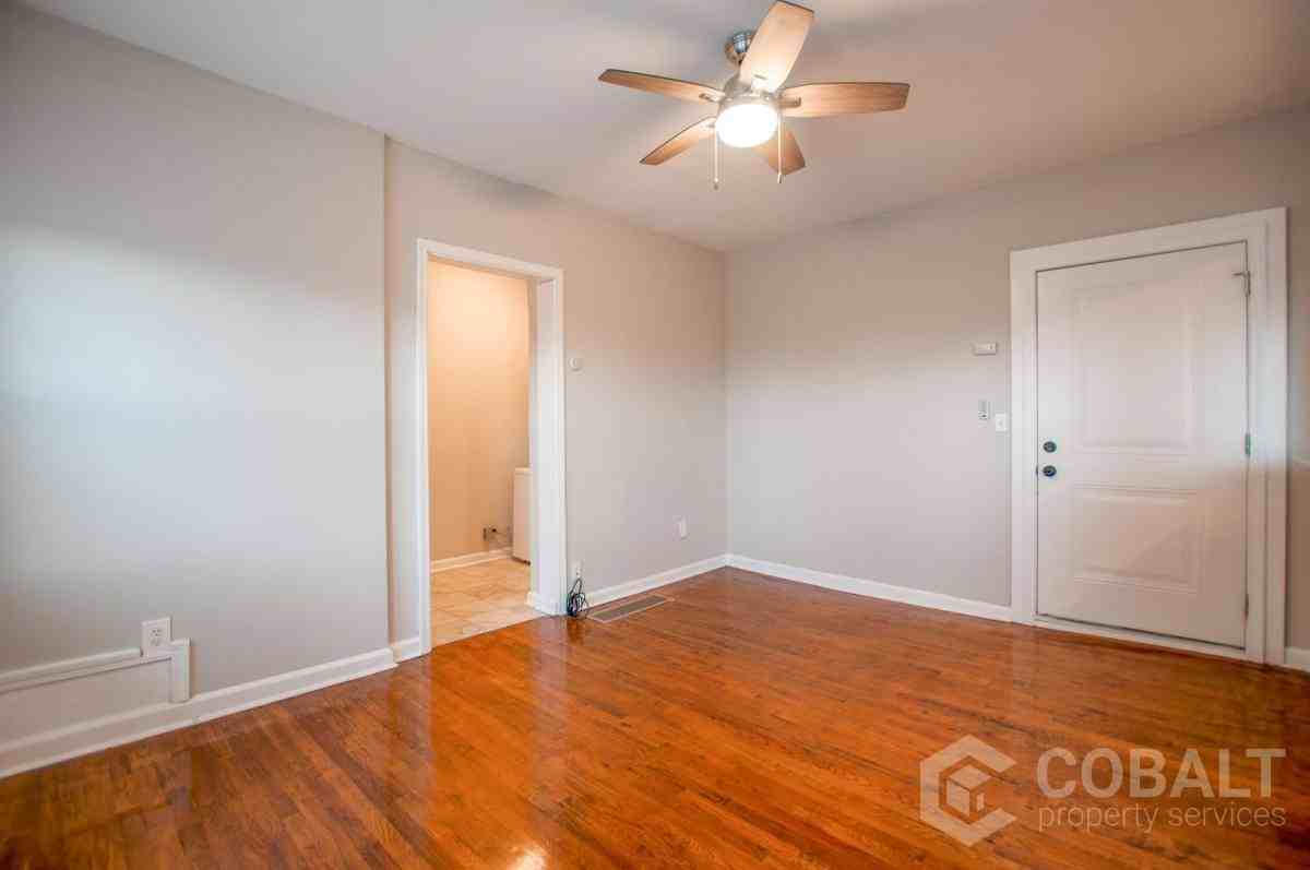 1294 Piedmont Ave Ne #13 - Photo 5 of 10