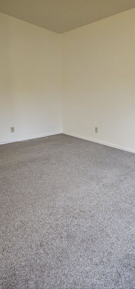 51553 Country Ct - Photo 3 of 16