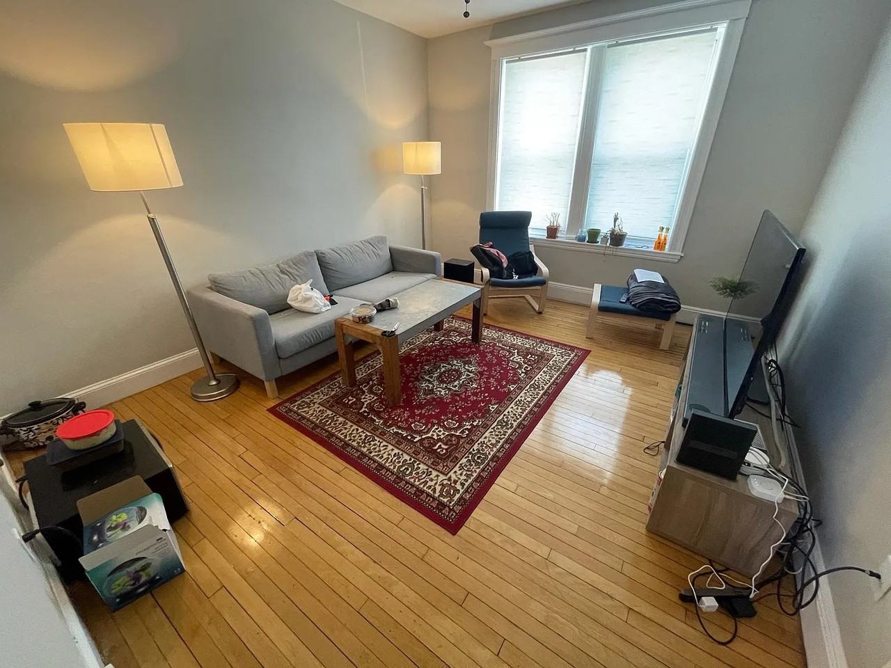 10-20 Farrington Ave - Photo 3 of 6