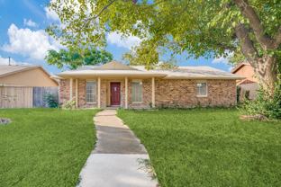 3006 Flagstone Dr - Photo 1 of 1