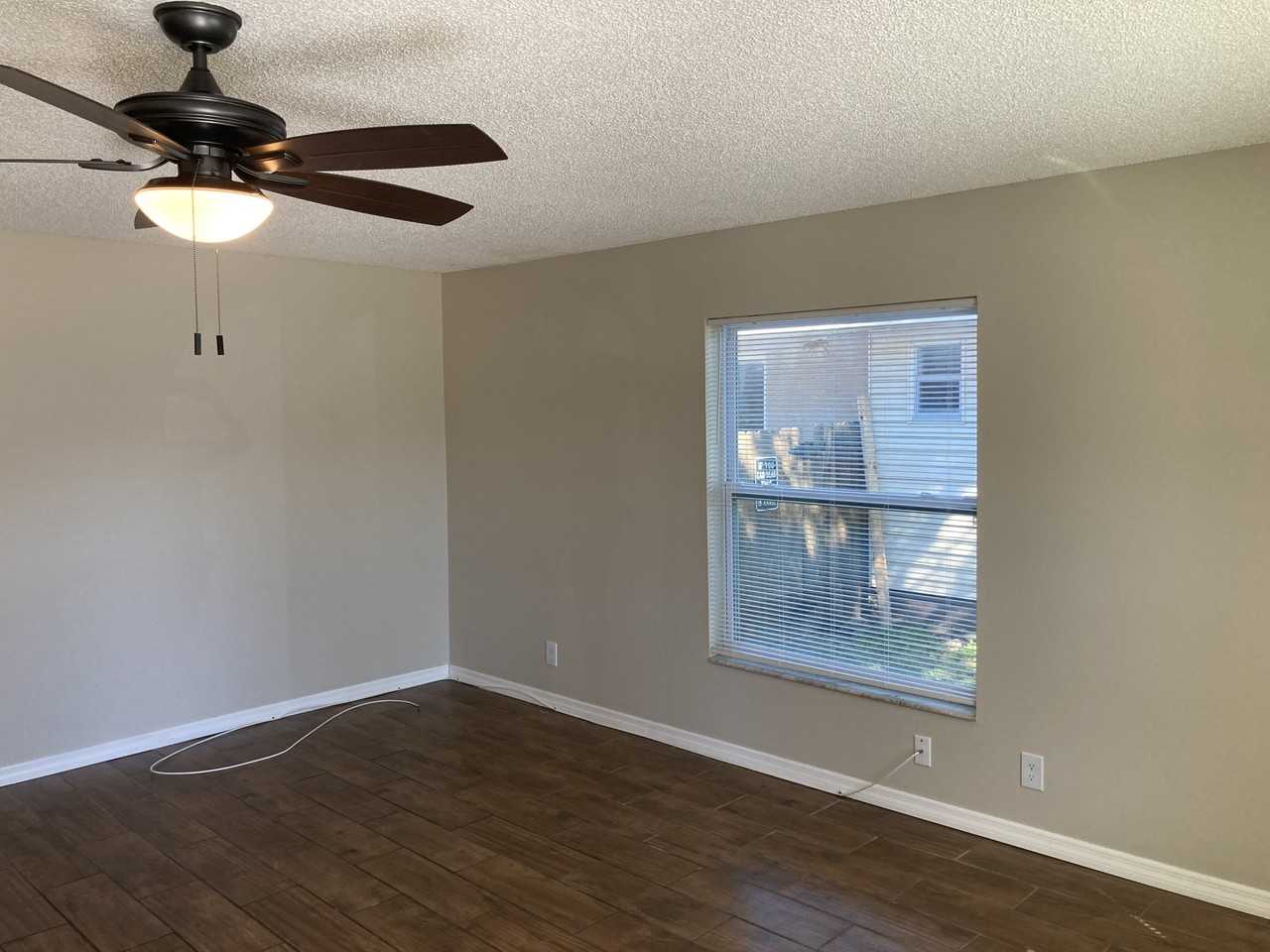 7112 2nd St N - Photo 2 of 22