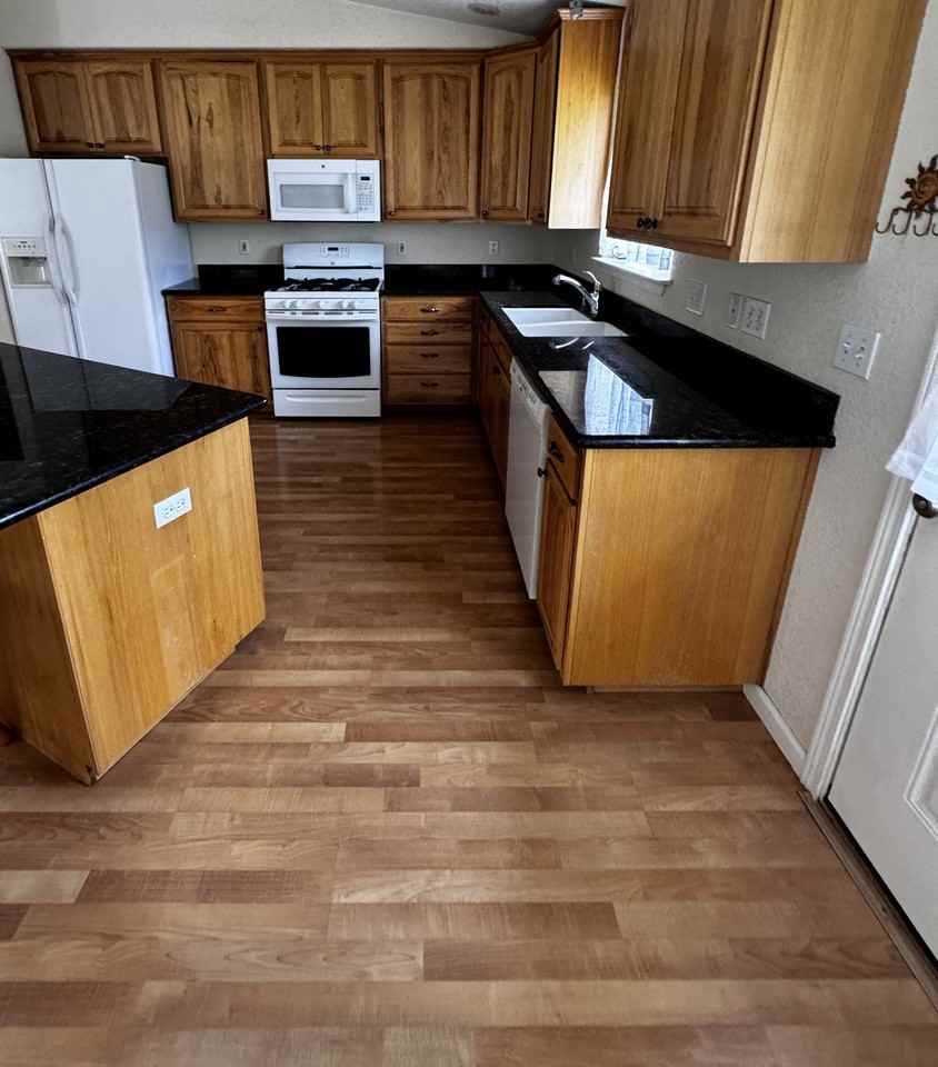 4114 Rainbow Dr - Photo 3 of 14