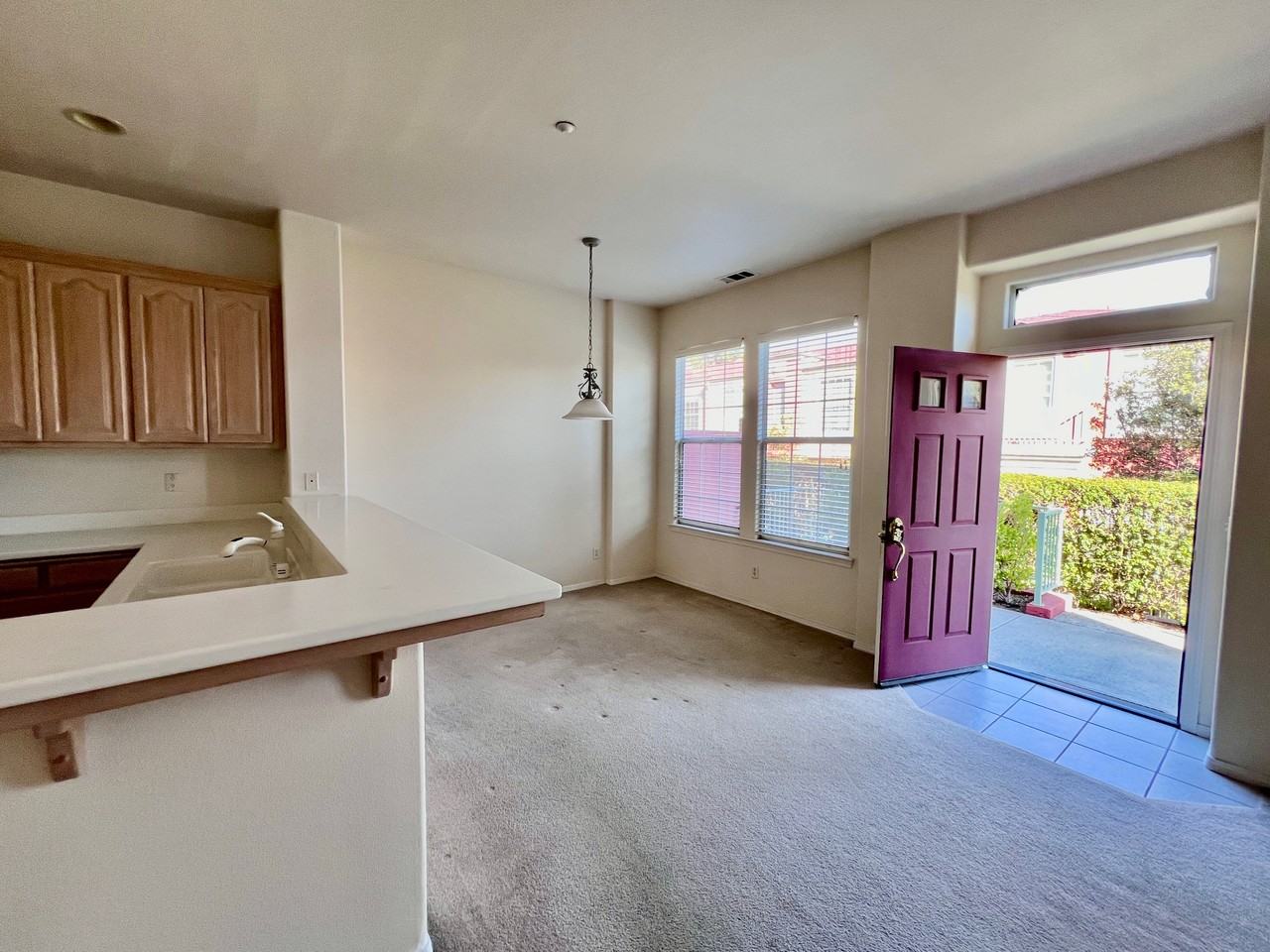 2860 Victoria Ave #NONE - Photo 4 of 21