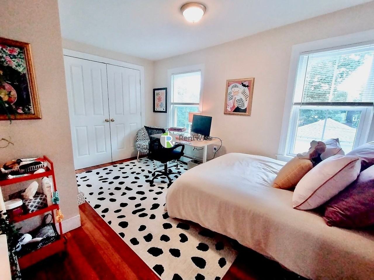 93 Winthrop St - Photo 2 of 5