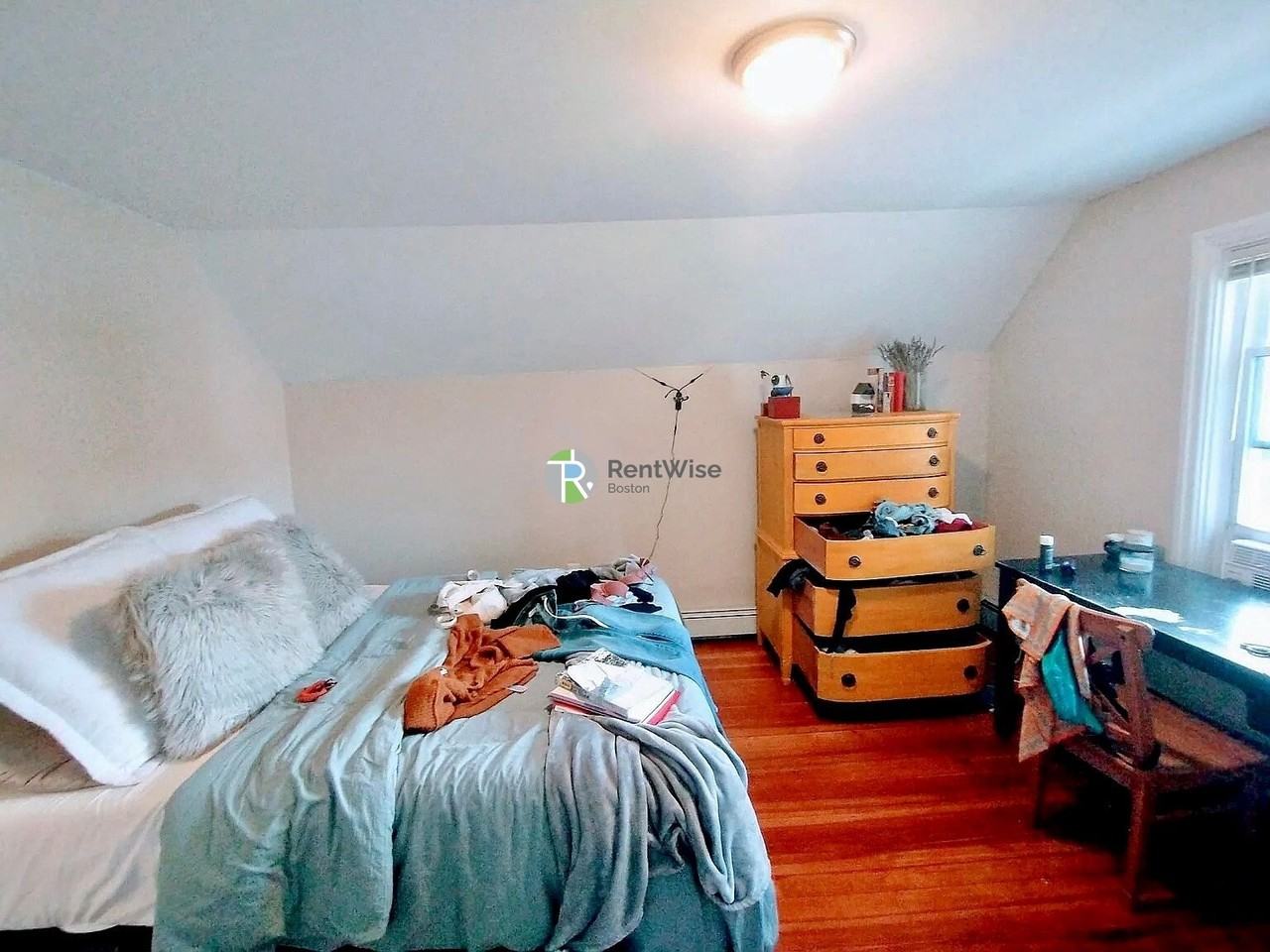 93 Winthrop St - Photo 5 of 5
