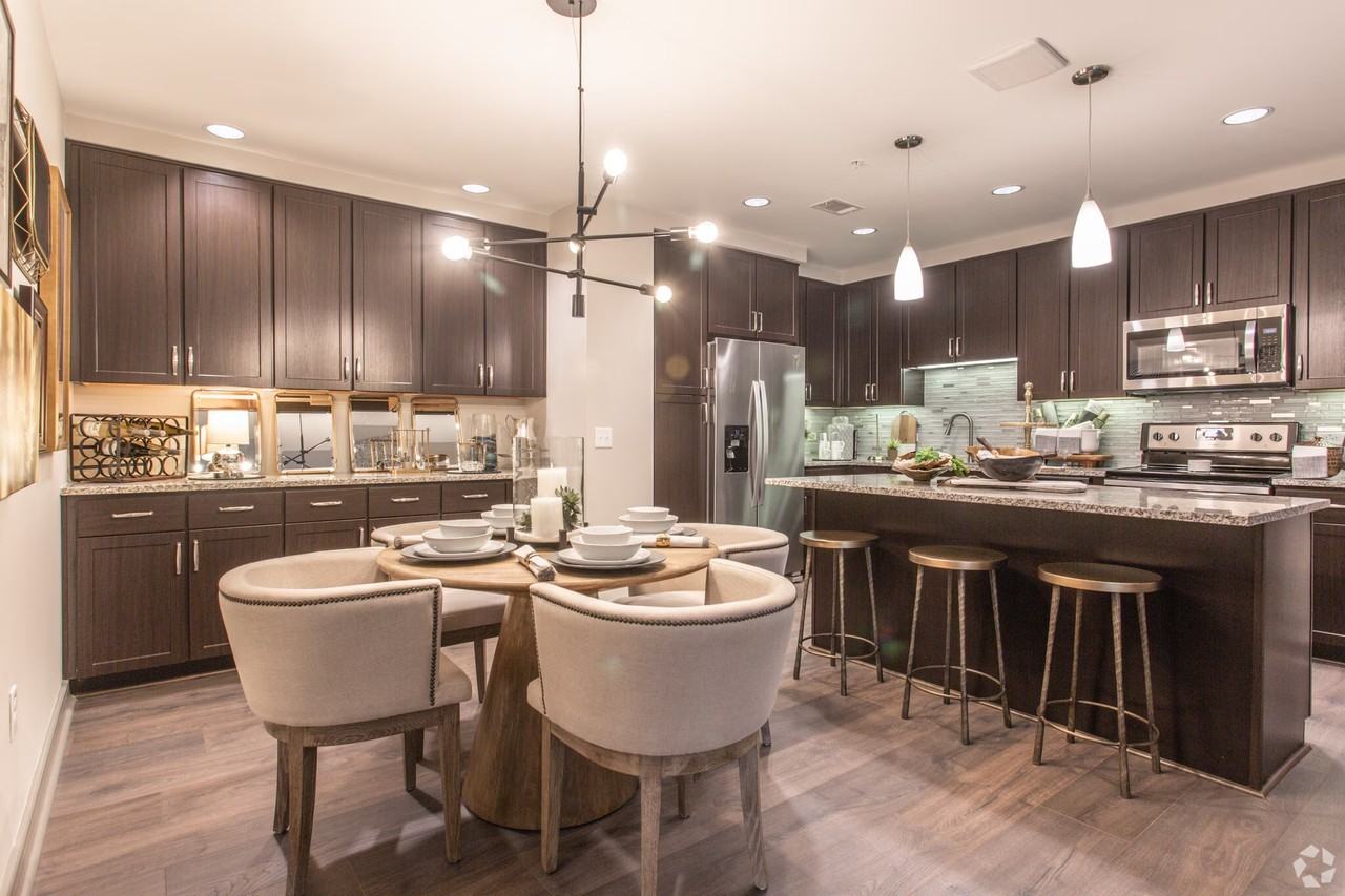 12000 Barryknoll Ln #MAMC - Photo 3 of 12