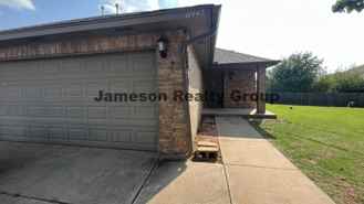 11442 Nw 9th Ter - Photo 1 of 1