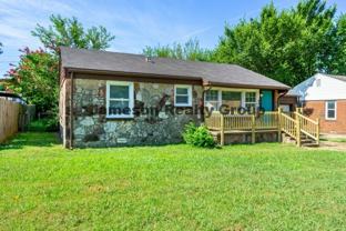 400 Wilson Dr - Photo 1 of 1