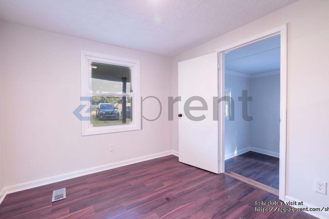 7056 Old Railroad Bed Road - Photo 4 of 16