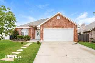 9400 S Country Club Dr - Photo 1 of 1