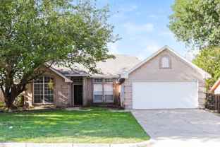 724 Nicole Dr - Photo 1 of 1