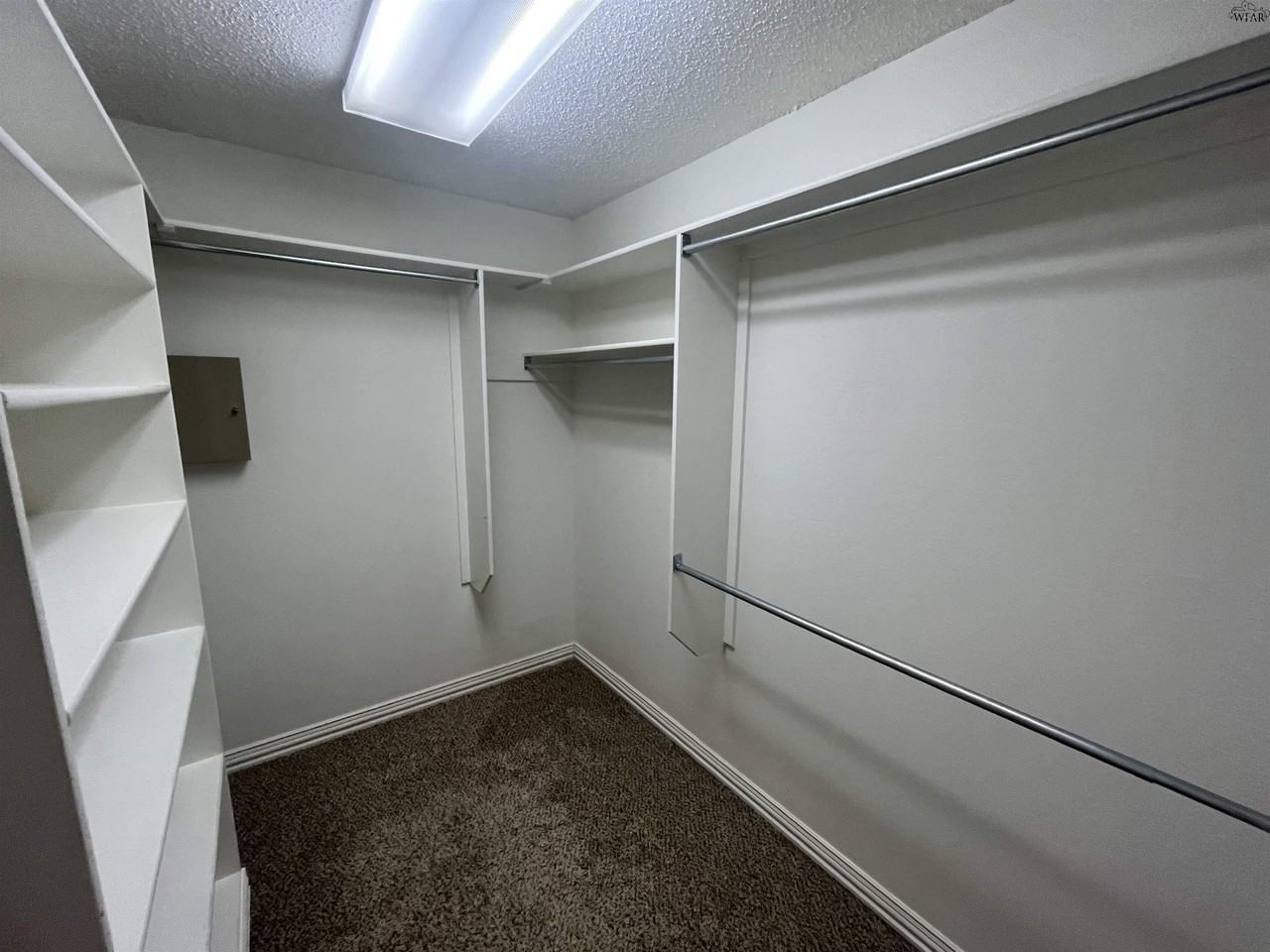 4927 Legacy Dr - Photo 5 of 11