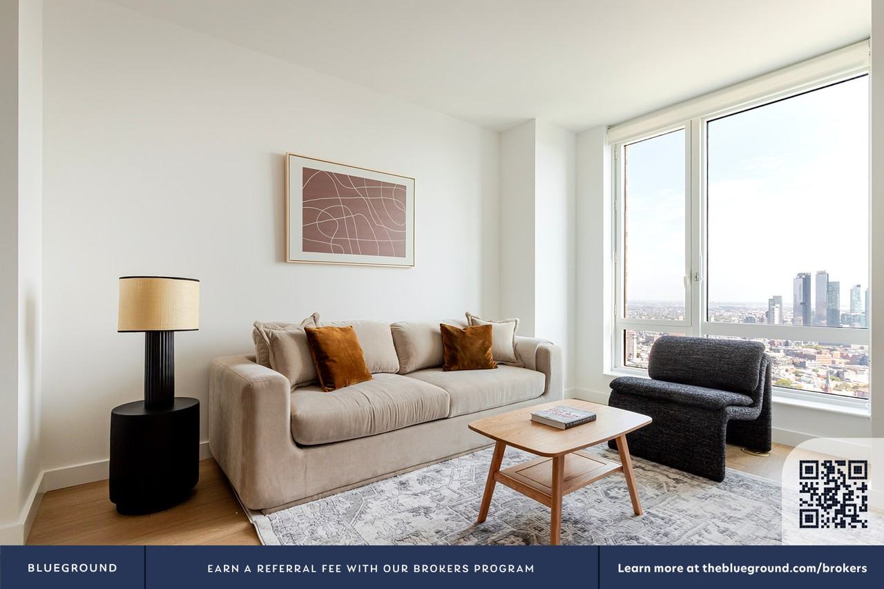 115 57th Ave #2022 - Photo 4 of 21