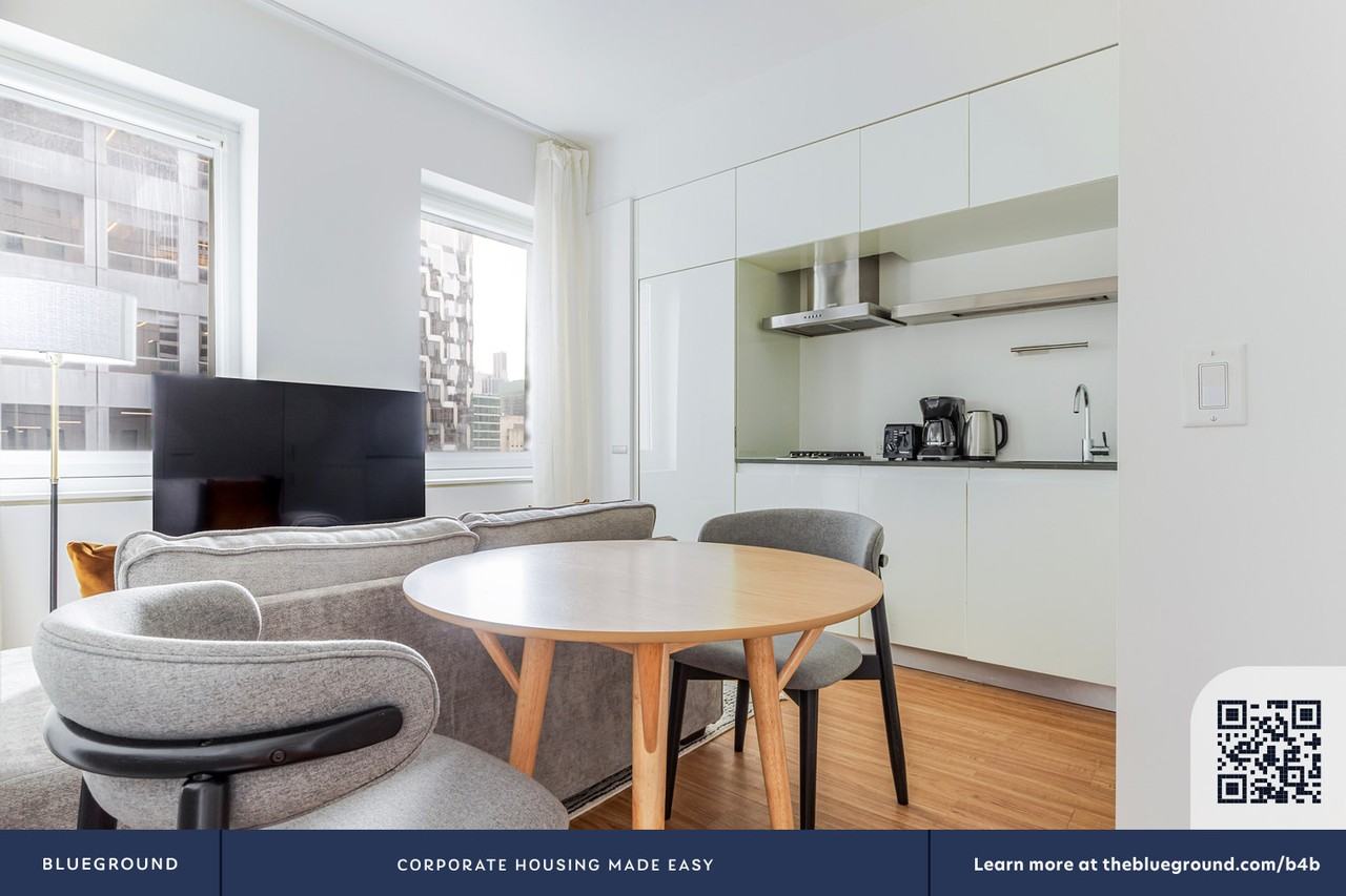 70 West 45th Street - Photo 6 of 27