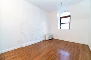 156 W 15th St - Photo 1 of 1