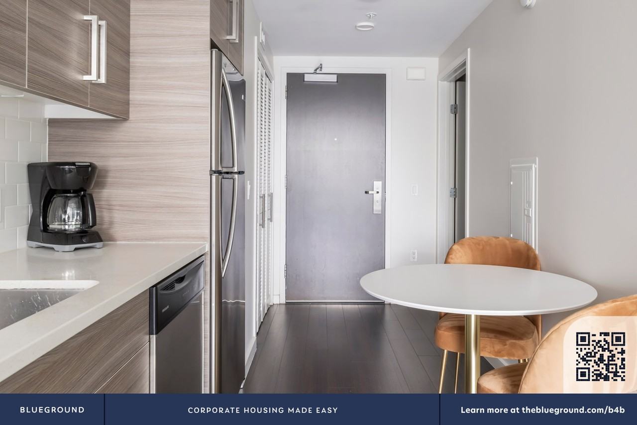 150 Van Ness Ave #2028 - Photo 6 of 50