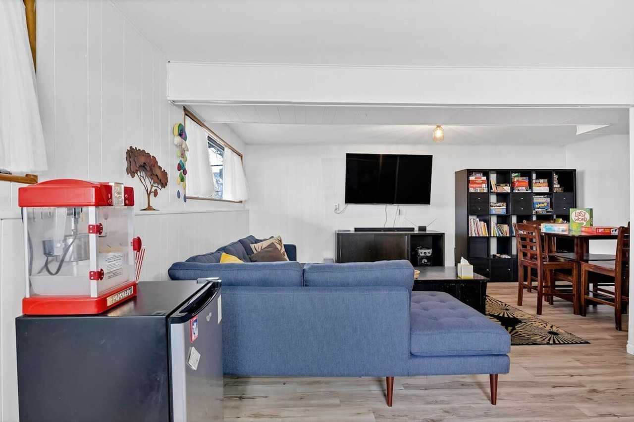 9813 62nd Ave S #1310552P - Photo 6 of 50